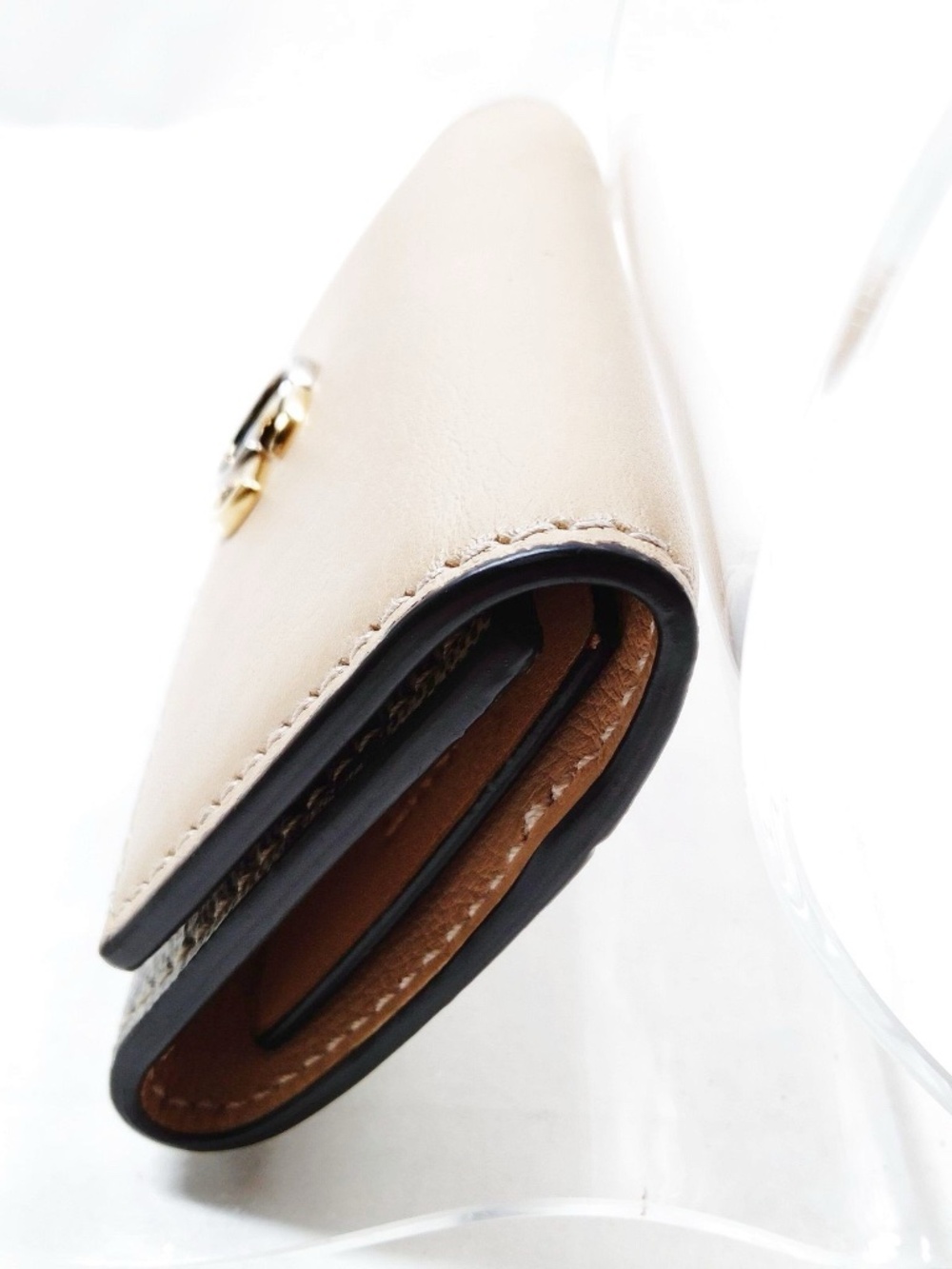 Gucci Key Case - Picture 3 of 6